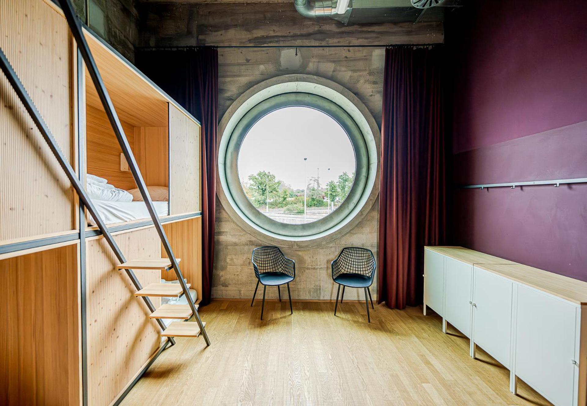 Silo Design & Boutique Hostel Базел Екстериор снимка