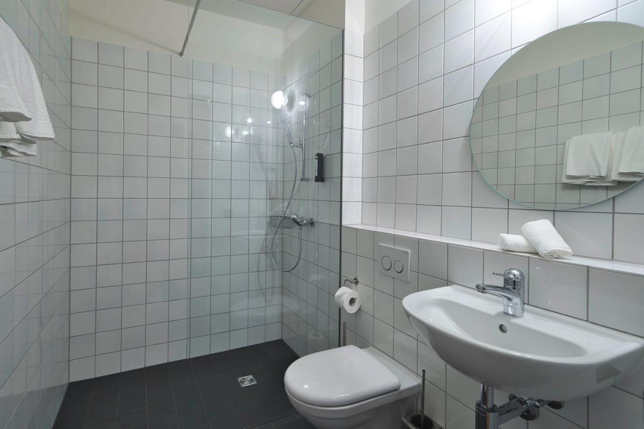 Silo Design & Boutique Hostel Базел Екстериор снимка